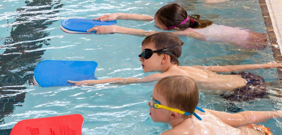 Swim with Confidence: Exploring the Advantages of Expert-led Swimming Lessons in Singapore