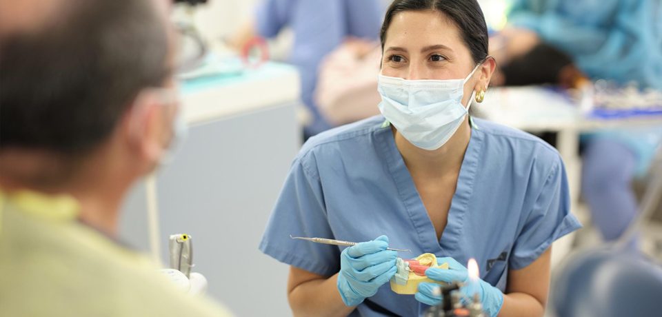 How Oral Microbiome Mapping Guides Targeted Probiotic Therapy for Individualised Gum Disease Prevention